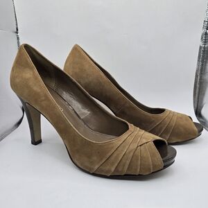 Women's Tan Suede Peep-Toe Heels By Franco Sarto Size 11